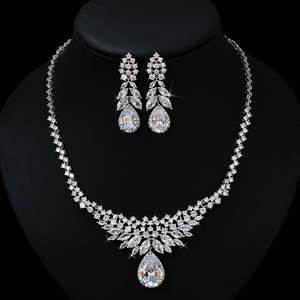 HIBRIDE Beauty Design Grand Pendentif Collier Ensembles complets de bijoux pour femmes Accessoires de mariage Bijoux Prix de gros N-57 - Product Image 3