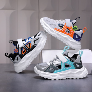 2025 zapatos deportivos de verano para niños, sandalias informales con puntera en mediano grande, nuevo estilo de moda para niños, venta al por mayor - Product Image 2