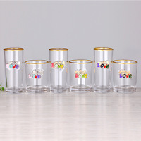 Gobelet à eau et jus sans couvercle en verre avec patch métallique personnalisé en usine, décoration en relief 3D, design moderne et minimaliste pour cadeaux promotionnels
