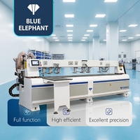 Machine de perçage latéral CNC professionnelle à quatre broches avec capteur laser pour ligne de travail du bois de portes d'armoires sans poignée