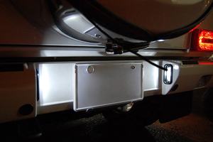 Luce Targa Auto LED Senza Avviso di Qualità Garantita Vinstar per Mercedes-Benz W210 4D W2020 Berlina Restyling <span class=keywords><strong>98</strong></span> - Product Image 6