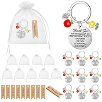 Porte-clés en acier inoxydable gravé sur mesure en forme de cœur avec breloque abeille et citation inspirante, cadeau souvenir en gros avec sac en organza