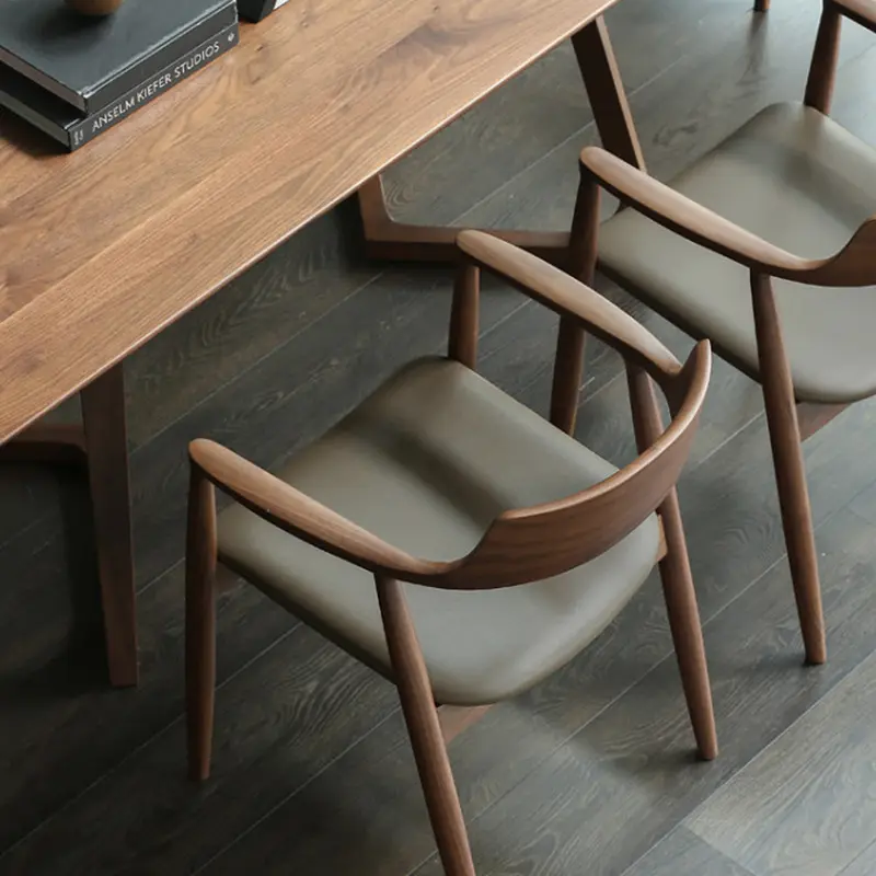 Bắc Âu rắn ghế gỗ tro gỗ tay vịn ghế bành nhà hàng bằng gỗ Bộ bàn ăn