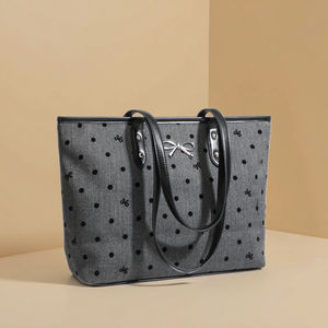 2025 מעצב יוקרה גבירותיי תיק מותג מפורסם שם המותג מזדמנים tote לוגו zipper סגירת פוליאסטר רירית צבעים עמיד שרשראות - Product Image 3