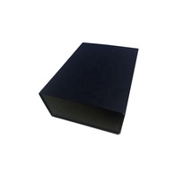 Boîte magnétique pliable de conception personnalisée de luxe Emballage cadeau de produit cosmétique en papier noir en matériaux recyclés pliable pour chaussettes