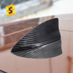 ES W-KDLK-109 Antenne De Toit Cadre Autocollant Couverture Garniture Antenne Fiber De Carbone Camaro Aileron de Requin Pour Chevrolet (2016-2019) Malibu XT4 XT5 - Product Image 1