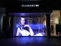 Transparenter LED-Bildschirm für Innenräume Energiesparend P3.9-7.8 Vollfarbig HD Leichtgewichtiges Aluminium-Glasfenster-Panel