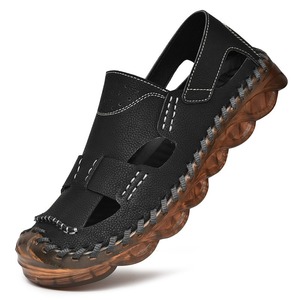 Nouvelles sandales d'été pour hommes, chaussures de plage en cuir pour hommes, chaussures décontractées tendance, chaussures ouvertes, chaussures de conduite d'extérieur en une seule pièce. - Product Image 4