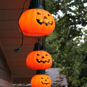 Chine fournisseur fabricant Halloween fête en plein air LED jardin vacances lumière plastique produit décorations - Product Image 1