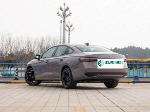 รถซีดานสำหรับขับรถอัจฉริยะ2026 Pro 380 TSI ลายมังกรท้องฟ้าเต็มไปด้วยดวงดาวรุ่นเพื่อเป็นเกียรติแก่นักบินไอคิว2.0ช่วย8155ชิป220HP รถออโต้2.0ตัน - Product Image 3