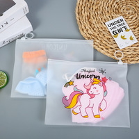 Sac d'emballage en plastique avec fermeture éclair givrée en tissu CPE épais et logo personnalisé pour veste, manteau, pull, sweat à capuche et autres vêtements