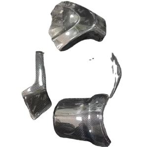 Moules en fibre de carbone personnalisés Welltop pour la modification automobile, coque de protection de châssis en forme de coquille et pièces en carbone humide - Product Image 1