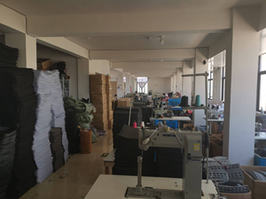 Yüksek kaliteli büyük kapalı köpek kulübesi sandık mobilya katı desen düğme kapatma ile depolama seçeneği ile doğrudan fabrika satış - Product Image 6