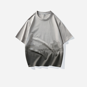 Nueva camiseta informal holgada para hombre, camiseta de tendencia juvenil, cuello redondo, camiseta degradada, Manga corta cómoda de seda helada de cinco puntos - Product Image 4