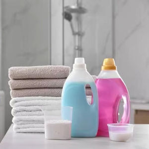 Ensemble de lessive liquide et adoucissant pour tissus, solution de nettoyage pour le lavage des vêtements à usage domestique - Product Image 1