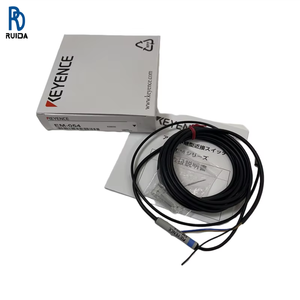 KEYENCE EM-054 EM-005P EM-010 EM-014P EM-030 เซ็นเซอร์ตรวจจับระยะใกล้ขนาดเล็กแบบมีฝาครอบ ใช้สำหรับตรวจจับการมีอยู่และการไม่มีอยู่ มีสินค้าในสต็อก - Product Image 1