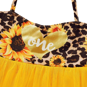 Vestido de tutú de malla amarilla suave de varias capas con estampado de girasoles y cuello halter para bebés y niñas pequeñas, lavable, ideal para sesiones de fotos y celebraciones de cumpleaños. - Product Image 3