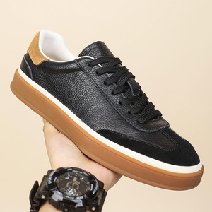Sneakers rétro en cuir véritable pour hommes, chaussures décontractées à plateforme bicolores noir et marron, antidérapantes et respirantes pour la marche - Product Image 3