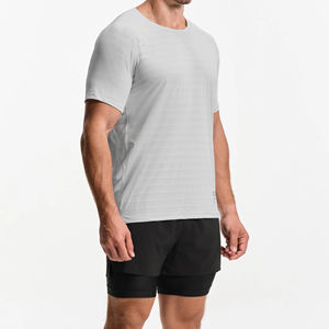 Camiseta Deportiva de Manga Corta para Hombre, Corte Ajustado, Spandex/Poliéster, Impresión por Sublimación con Logotipo Frontal, Secado Rápido, Verano, MOQ Bajo - Product Image 1