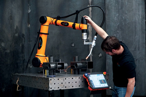 AUBO C5 Cobot Compacto con Carga Útil de 5 kg, Alcance de 886.5 mm, Brazo Robótico de 6 Ejes para la Industria de Servicios, OEM y Automatización Comercial - Product Image 2