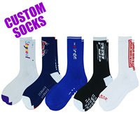 Maquette gratuite, faible MOQ, chaussettes de sport en coton personnalisées, design coloré, logo de personnage, chaussettes de sport tendance pour hommes