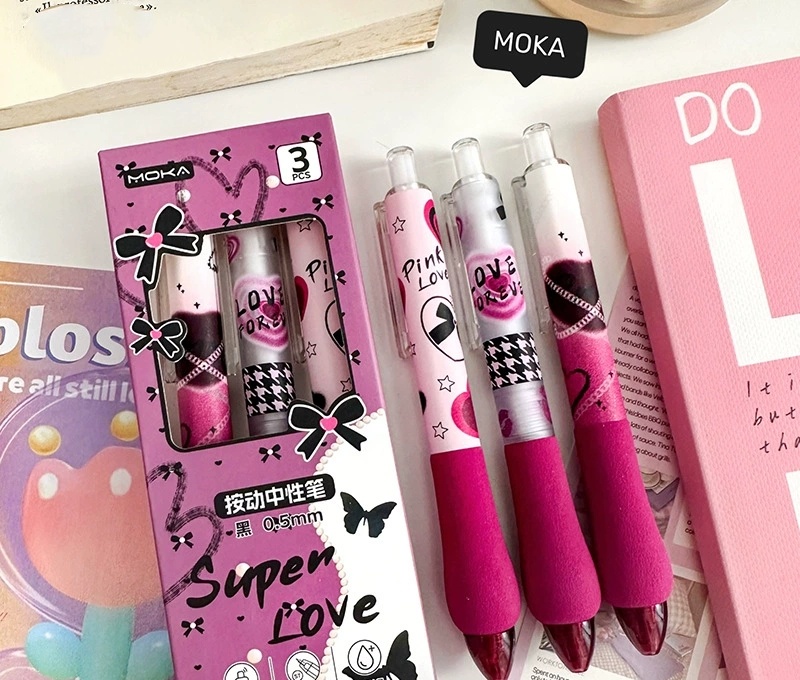 Chica gótica.- Modelo B, Rosa