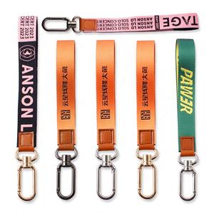 Nuevo logotipo tejido personalizado llavero cordón con etiqueta de metal llavero personalizado - Product Image 5