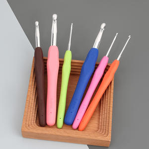 Цветные резиновые мягкие крючки для вязания крючком, шерстяные инструменты для вязания, алюминиевая одноголовная Нескользящая сумка для вязания крючком, крючки для вязания - Product Image 5