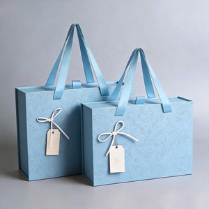 Scatole Regalo <span class=keywords><strong>di</strong></span> Lusso Personalizzate in Carta Kraft con Manico, Materiali Riciclati e Fodera in Spugna - Product Image 5