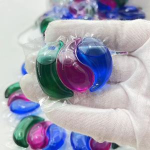 Detergente para ropa Detergente de limpieza de 3 cámaras PODS a precio económico - Product Image 1