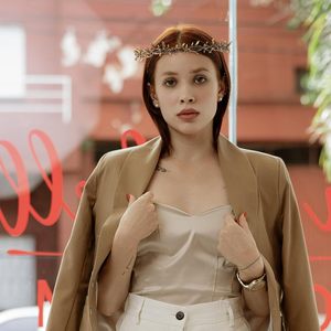 Corona <span class=keywords><strong>de</strong></span> Cumpleaños con <span class=keywords><strong>Espinas</strong></span>, Diadema <span class=keywords><strong>de</strong></span> <span class=keywords><strong>Reina</strong></span> para Niñas, Tocado <span class=keywords><strong>de</strong></span> Diosa, Tiara <span class=keywords><strong>de</strong></span> Princesa para Boda, Accesorios para el Cabello <span class=keywords><strong>de</strong></span> Niñas y Novias - Product Image 5