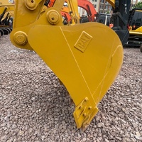 Excavadora usada Cat 320GC de gran potencia de excavación, pocas horas de uso, ideal para excavación de cimientos, nivelación de sitios y proyectos municipales.