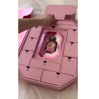 Calendrier de l'Avent Cosmétique Personnalisé Victoria's Secret 2026 – Boîte Cadeau de Noël 12 Jours Réutilisable avec Lamination Mate et Gaufrage UV