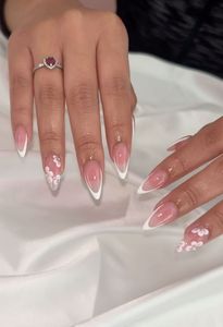 <span class=keywords><strong>Faux</strong></span> ongles en acrylique 3D sculptés en forme de fleur, durables et légers |   Options de couleurs blanches, <span class=keywords><strong>pastel</strong></span> et vives - Product Image 4