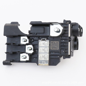 38240T5A ซ็อกเก็ตขั้วแบตเตอรี่สำหรับฮอนด้า ฟิต เวเซล เอชอาร์วี ซิตี้ 70A 80A ประเภทสกรูพลาสติก 1P - Product Image 2