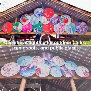 Parapluie traditionnel chinois personnalisé en bois massif avec décoration en soie pour événements, restaurants, centres commerciaux, lieux publics et spectacles <span class=keywords><strong>de</strong></span> danse sur scène - Product Image 3