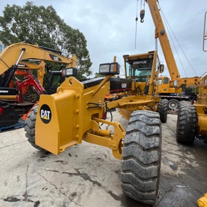 Motoniveladora Caterpillar 140H Usada a Precio Económico, Motor Diésel, con Pocas Horas de Trabajo, Modelo 2024, Probada e Inspeccionada - Product Image 4