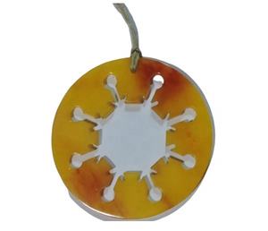 Piezas de resina para espectáculos de decoración del hogar, artículo colgante de Navidad con forma de corazón amarillo único artístico para Hotel y hogar - Product Image 6