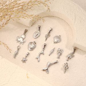 Colgante impermeable de concha de océano 18K PVD chapado en oro de acero inoxidable pulpo cangrejo collar de pez joyería para mujeres y hombres - Product Image 2