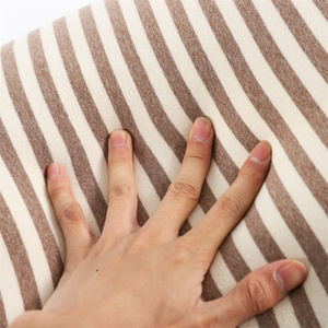 Nhà Máy Trực Tiếp Bán Buôn Giá Rẻ Giá Gối Bìa Thoải Mái Tùy Chỉnh 90% Cotton 10% Spandex Sợi Nhuộm Gối Bìa - Product Image 4