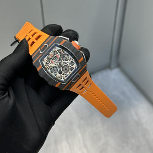 นาฬิกาข้อมือผู้ชาย YRM11-03 รุ่นคาร์บอนไฟเบอร์ ดีไซน์หรูหรา พร้อมกลไกจับเวลาแบบ 7750 - Product Image 2