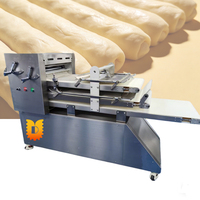 Laminoir à pâte industriel en acier inoxydable, machine à former la pâte à pain à haut rendement pour la fabrication du pain