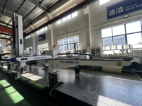 Manipulator Servo 3 Axis Langsung dari Pabrik, Stroke 1000mm, Rangka Baja Kekakuan Tinggi untuk Mesin Press Stamping, Jalur Pengumpanan Otomatis