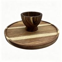 Support à gâteau en bois d'acacia avec dôme en acrylique, 12 pouces, 2 en 1, support de service pour gâteau et planche à charcuterie pour fromage, fruits et en-cas