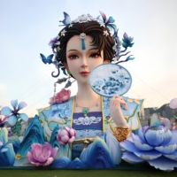 Lanternes en soie personnalisées de grande taille avec figurines humaines, LED, étanches, résistantes au vent et à économie d'énergie, pour les festivals de Diwali et du Ramadan