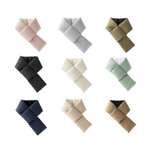 Écharpe longue et épaisse en polyester de style coréen pour femme et homme, accessoire d'hiver chaud de la marque Landfond - Product Image 6