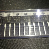 (Vente Flash) Circuits Intégrés Neufs et Originaux MUR840 400V 8A TO-220 Diode Redresseuse à Récupération Rapide en Stock