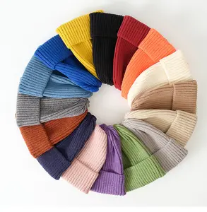 High quality embroidery 100 % acrylic warm beanie hats custom logo knitted beanie unisex satin lined winter beanie