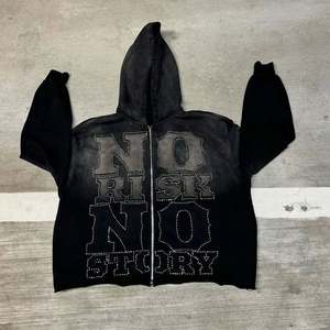 Personalizado apliques bordado Logo desgastado Unisex sudaderas con capucha de diamantes de imitación de gran tamaño pulóver Sun Faded Zip up ácido lavado Sudadera con capucha hombres - Product Image 4