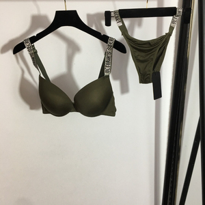 Nouvel ensemble de lingerie bikini pour femme : soutien-gorge à bretelles orné de strass brillants + culotte triangle - Product Image 3